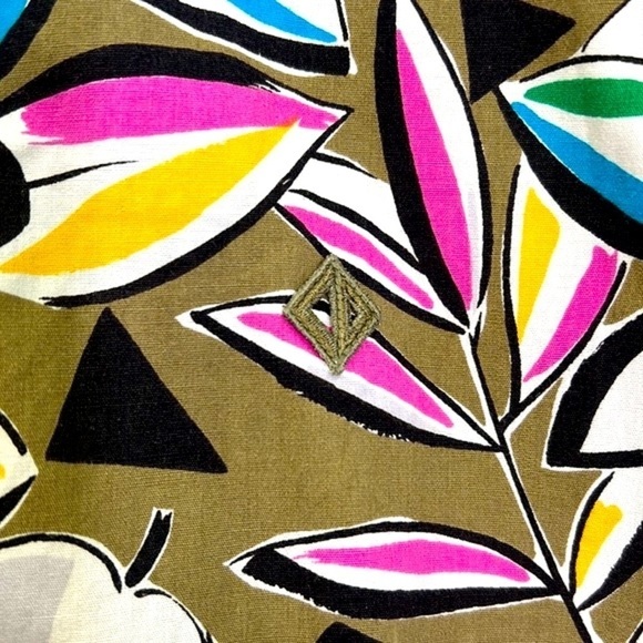 Christian Dior Sport -Colorful Floral Pattern Cutout 3 Button Short Sleeve Top S - Picture 10 of 13